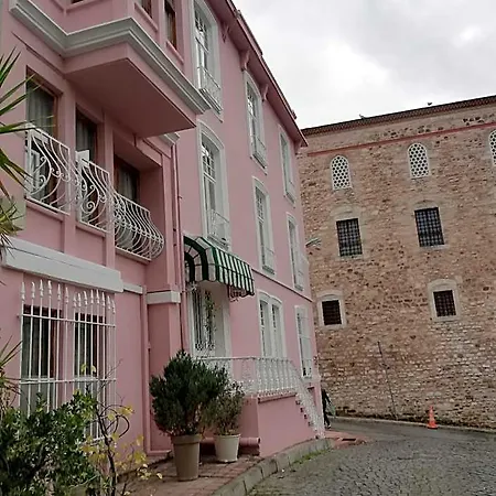 Turkoman Hotel 3*