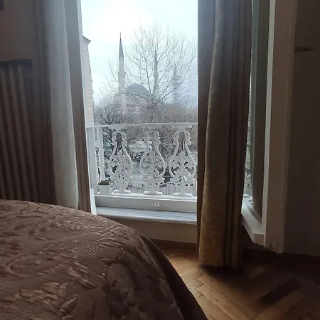 Turkoman Hotel 3*